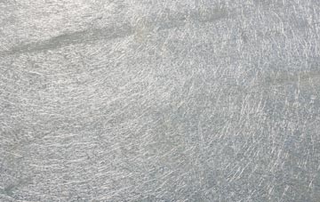 Adversane laminate fibreglass or shingles?